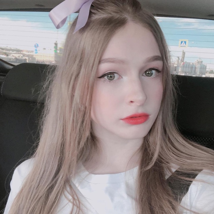 Sasha (model)