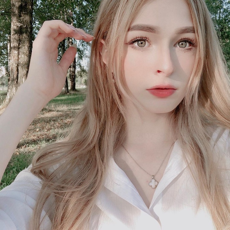 Sasha (model)