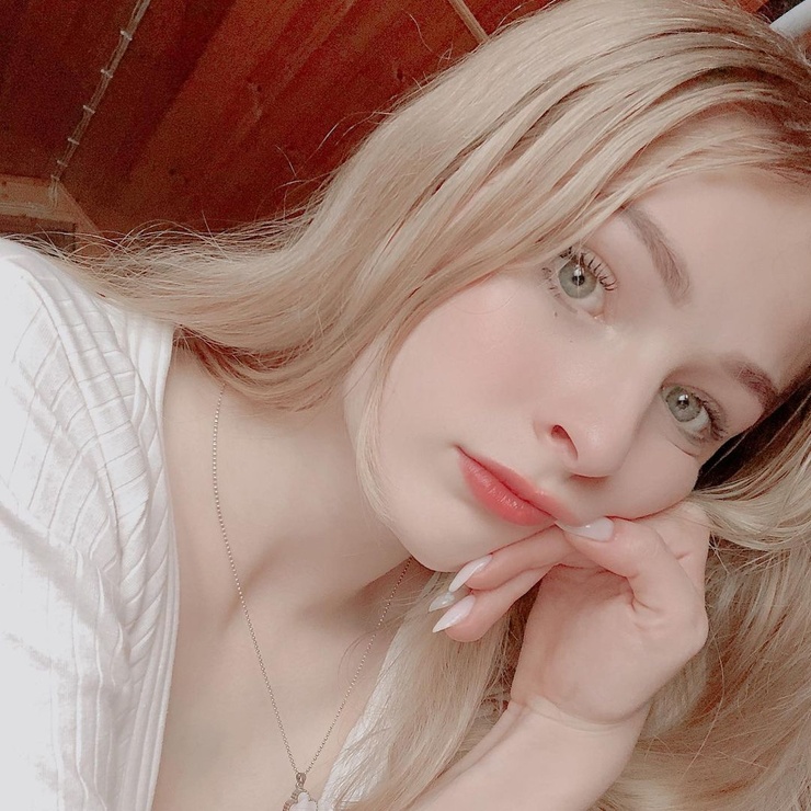 Sasha (model)