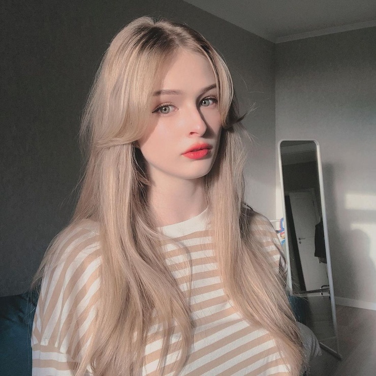 Sasha (model)