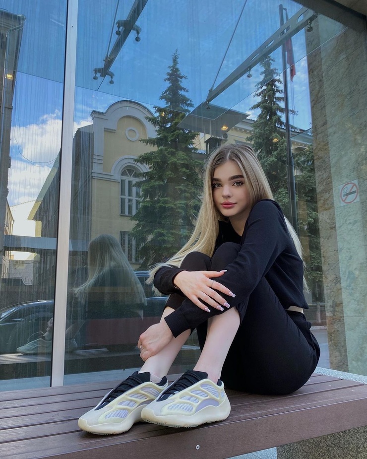 Alisa Ksenzhonok