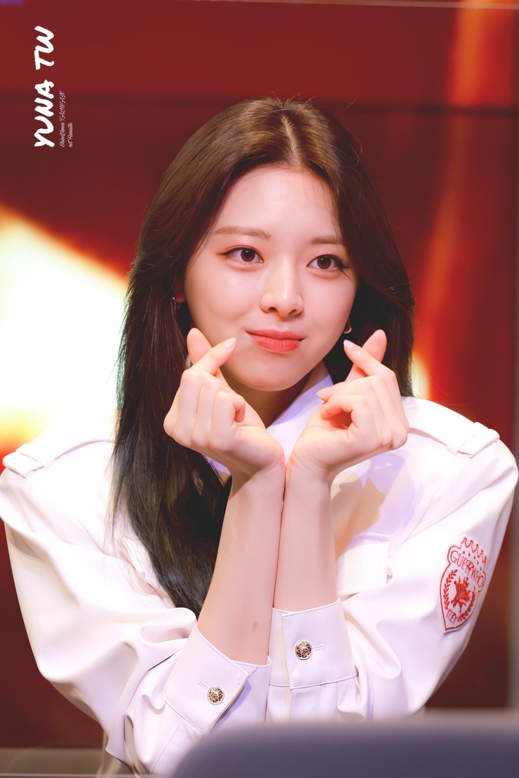 Shin Yuna
