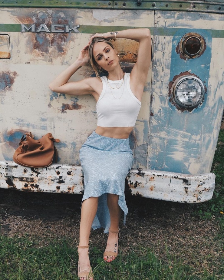 Laura Vandervoort Laura Vandervoort