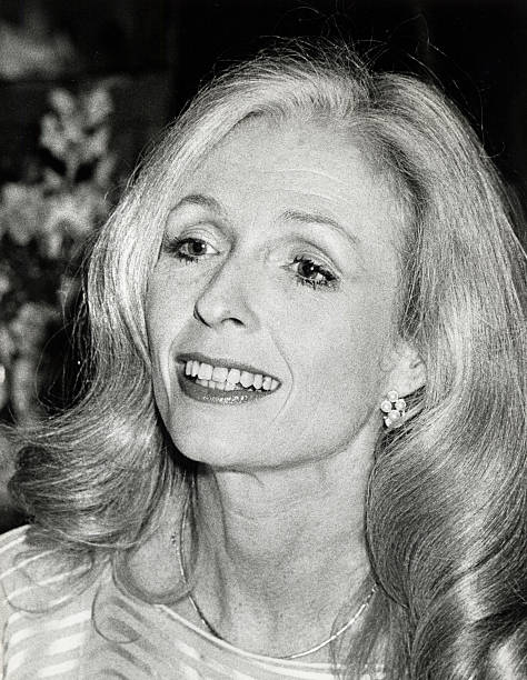 Carrie Nye