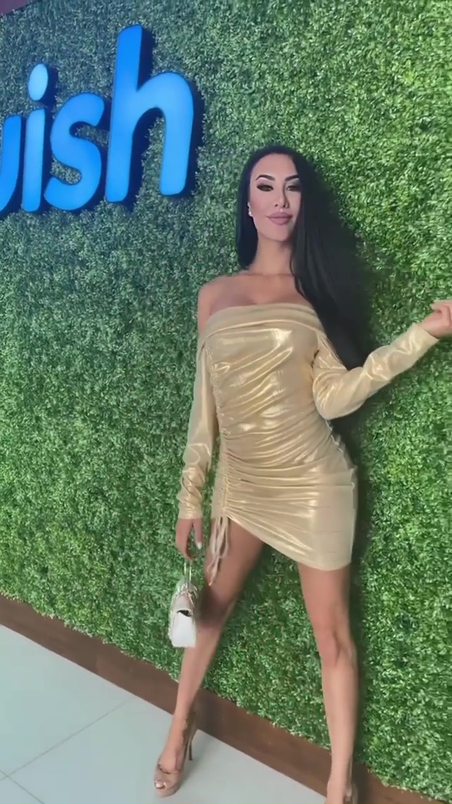Corrie Yee