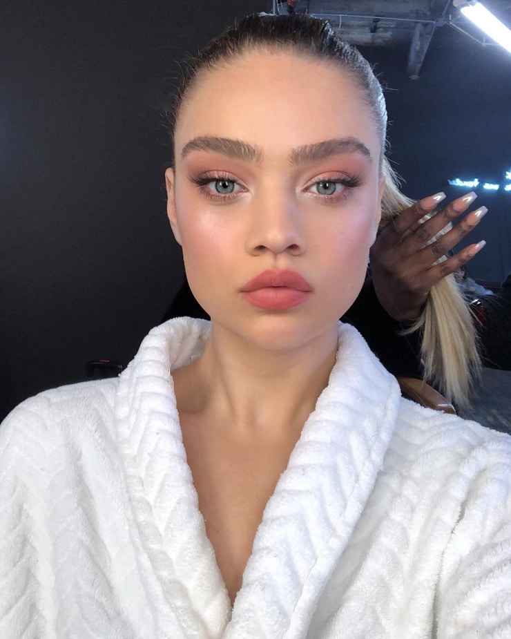 Kiana Alexis