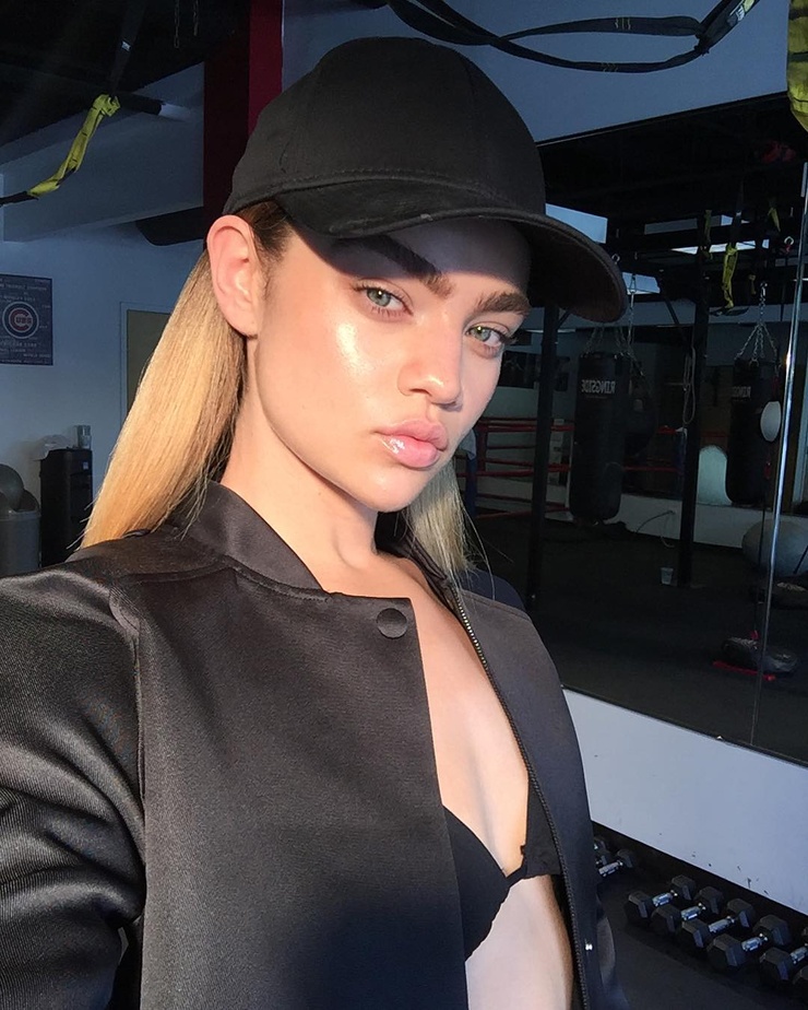 Kiana Alexis