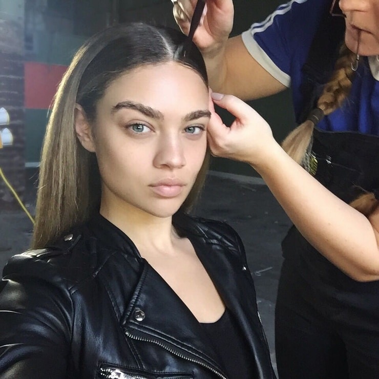 Kiana Alexis