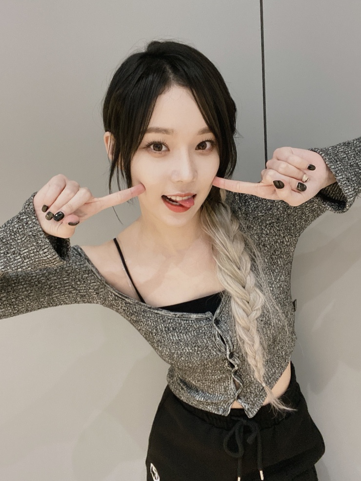 Min-Jeong Kim Min-Jeong Kim