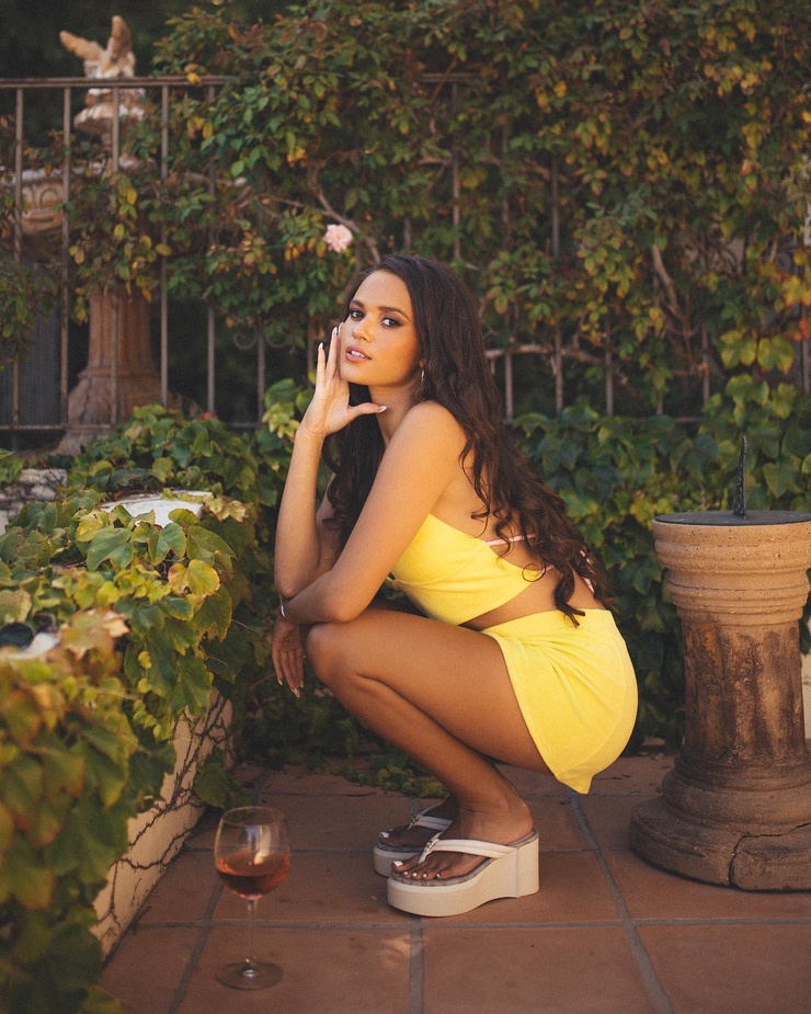 Madison Pettis Madison Pettis