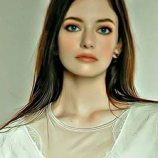 Mackenzie Foy