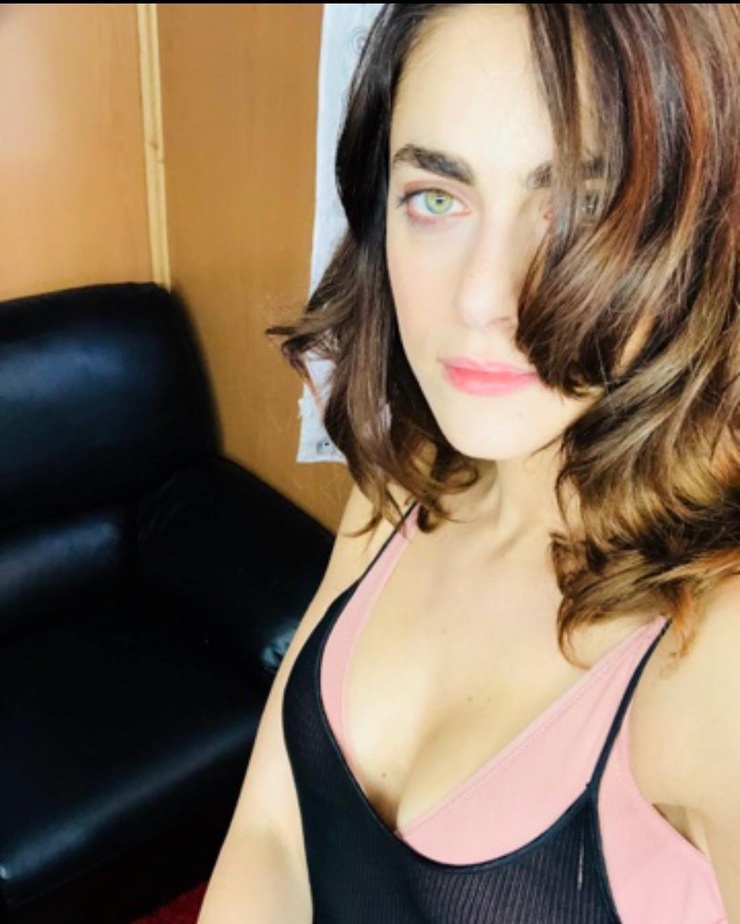 Miriam Leone