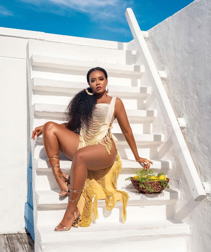 Angela Simmons