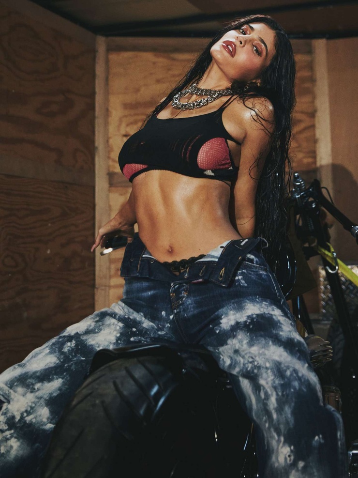 Kylie Jenner Kylie Jenner