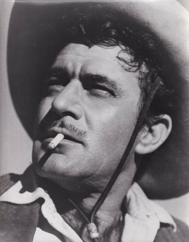 Gilbert Roland