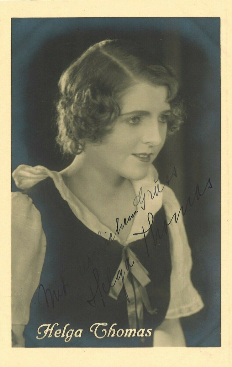 Helga Thomas