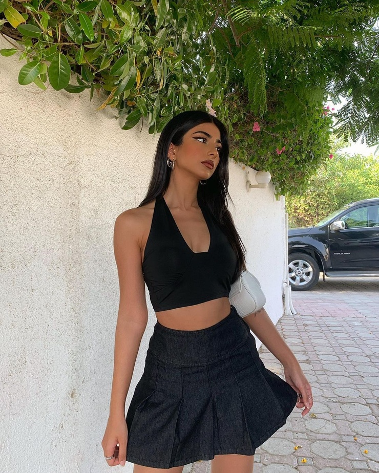 Iffat Marashi