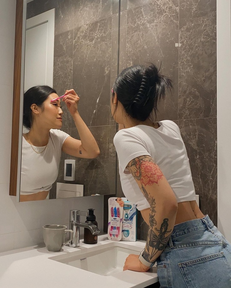 Angel Zheng