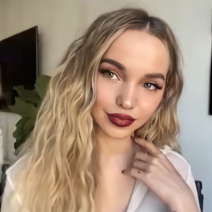 Dove Cameron