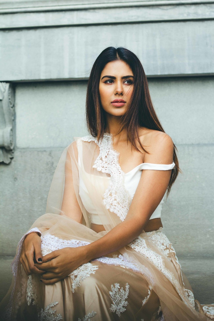 Sonam Bajwa