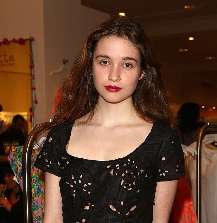 Alice Englert