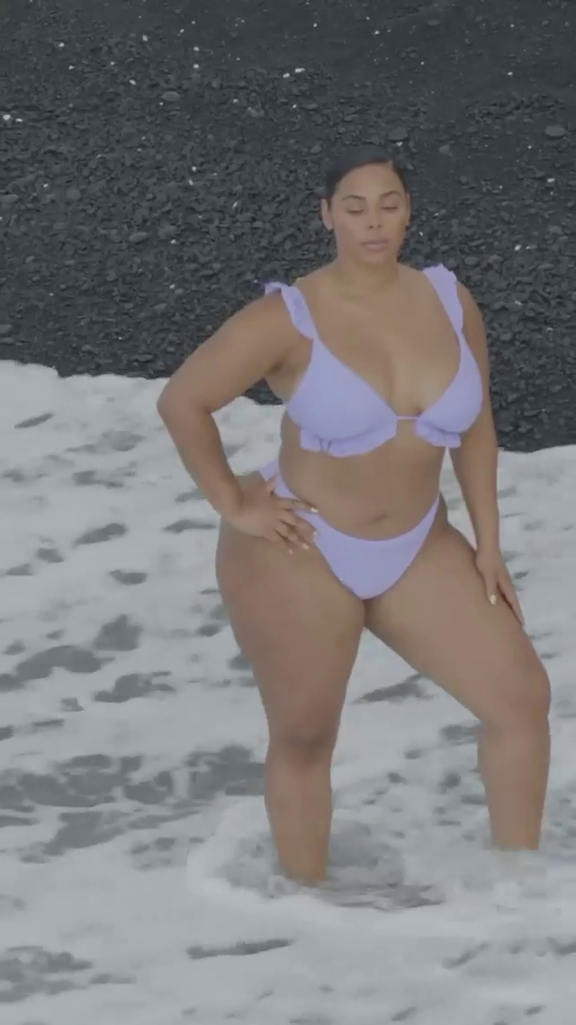 Tabria Majors