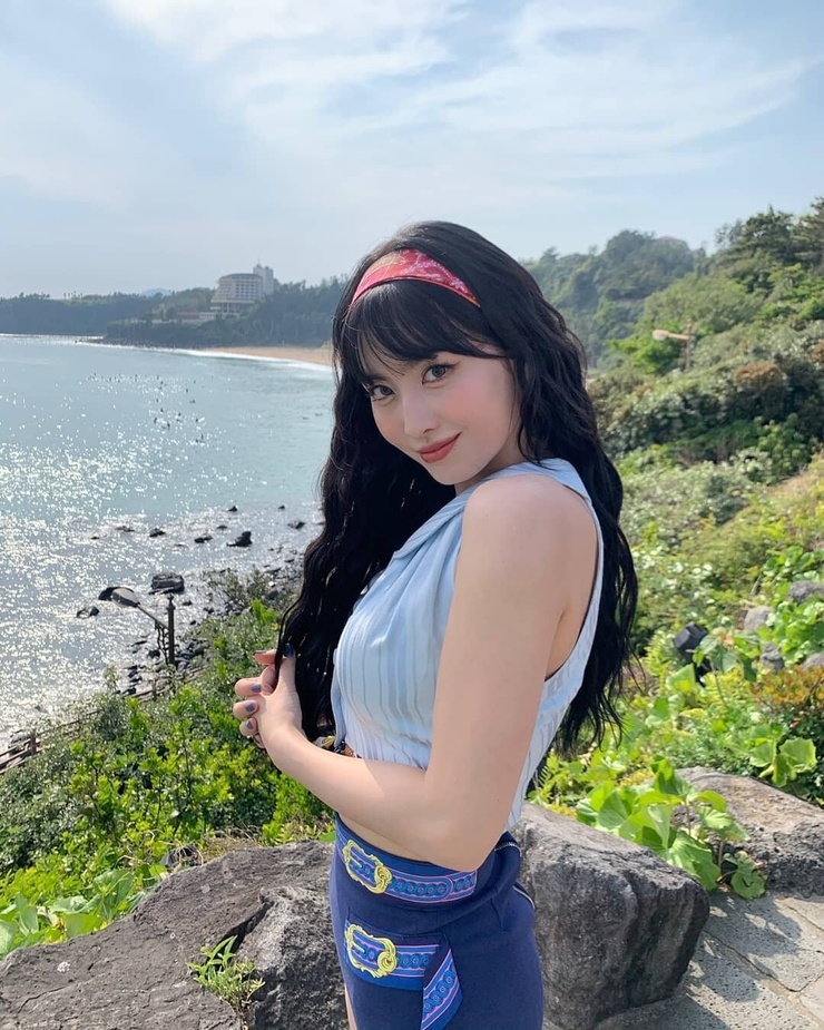 Hirai Momo