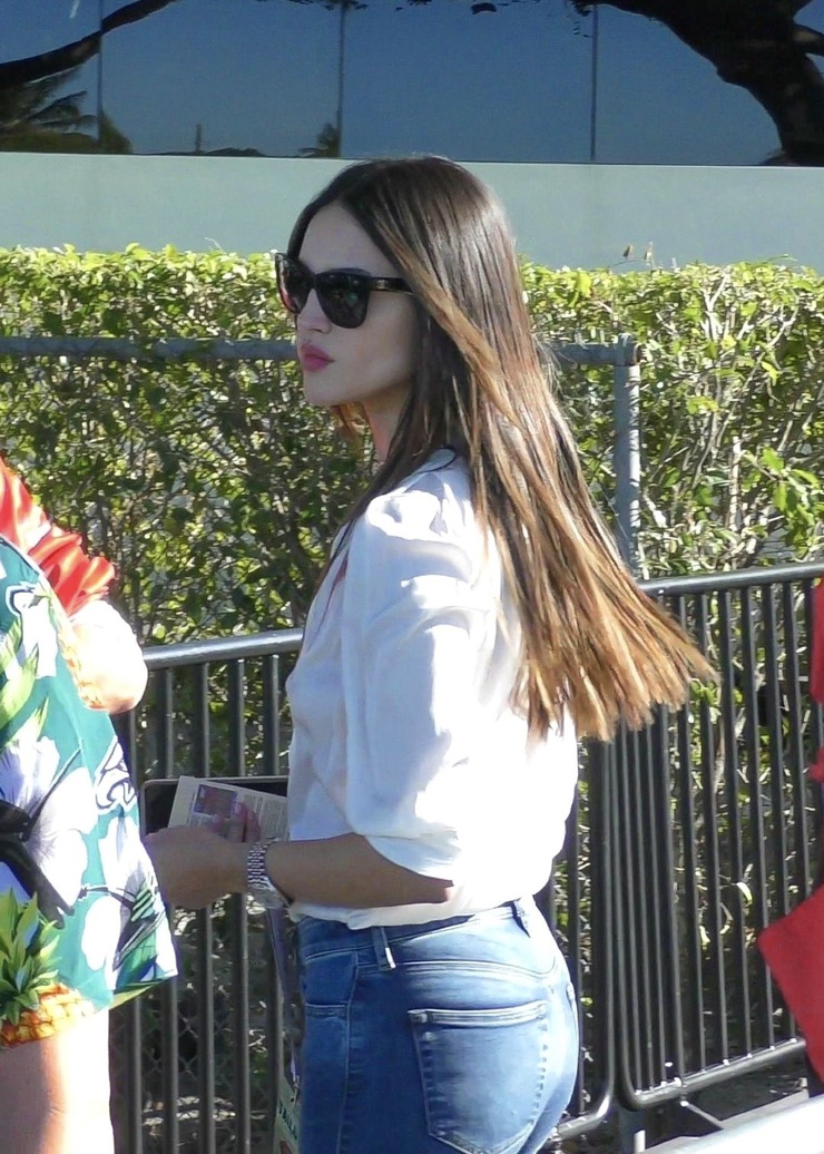 Eiza Gonzalez