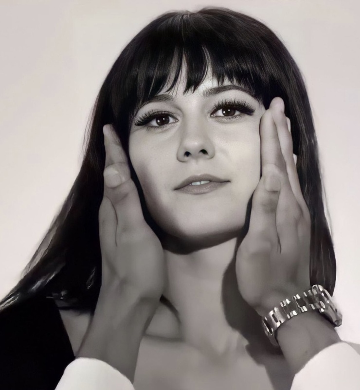 Mary Elizabeth Winstead Mary Elizabeth Winstead