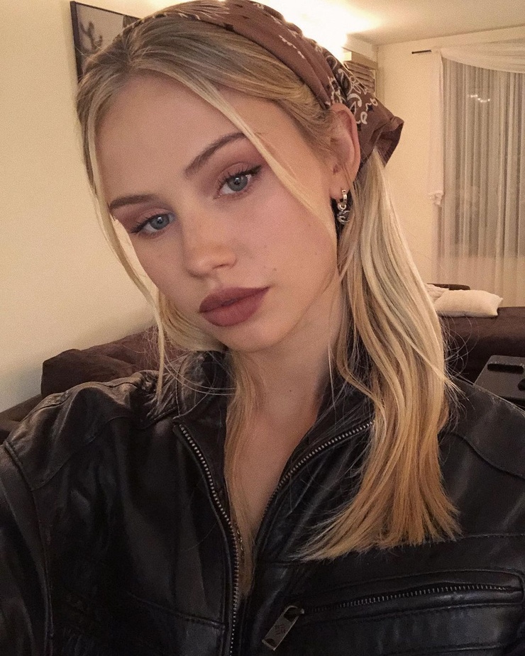 Scarlett Leithold Scarlett Leithold