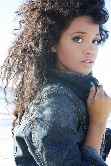 Kiersey Clemons