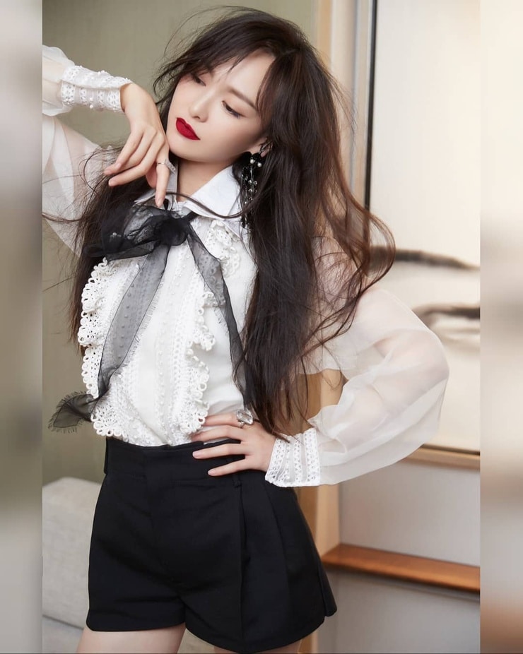 Yan Tang