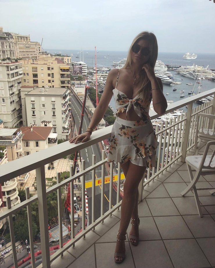 Samantha Hoopes