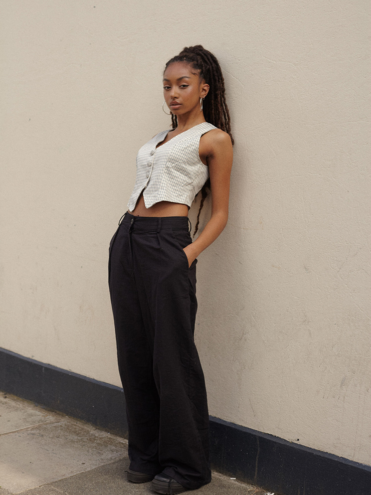 Chandra Scott