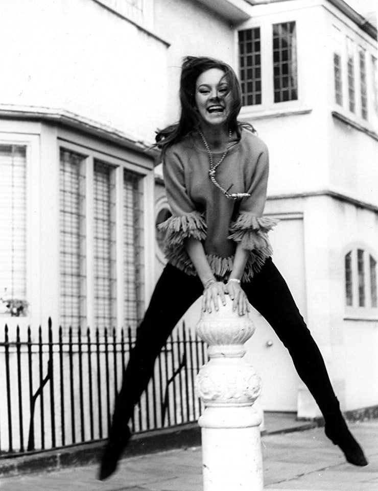 Francesca Annis