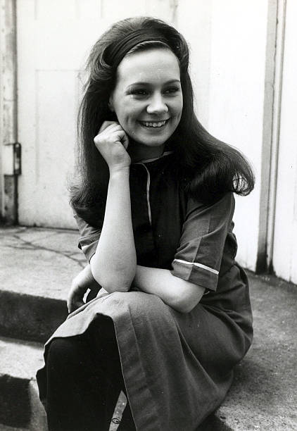 Francesca Annis