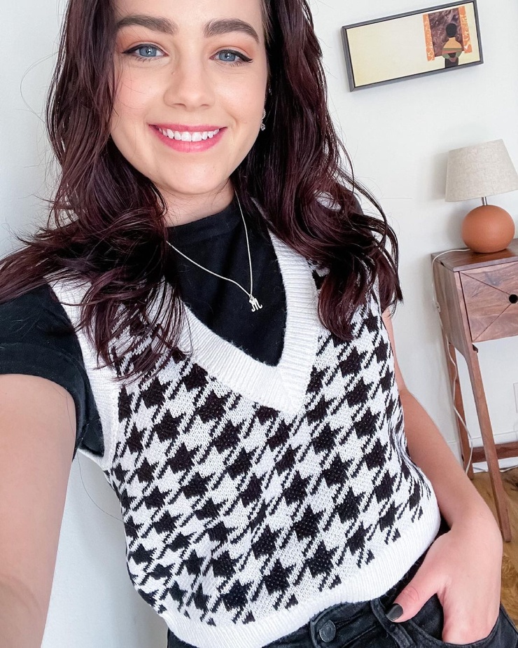 Mary Mouser