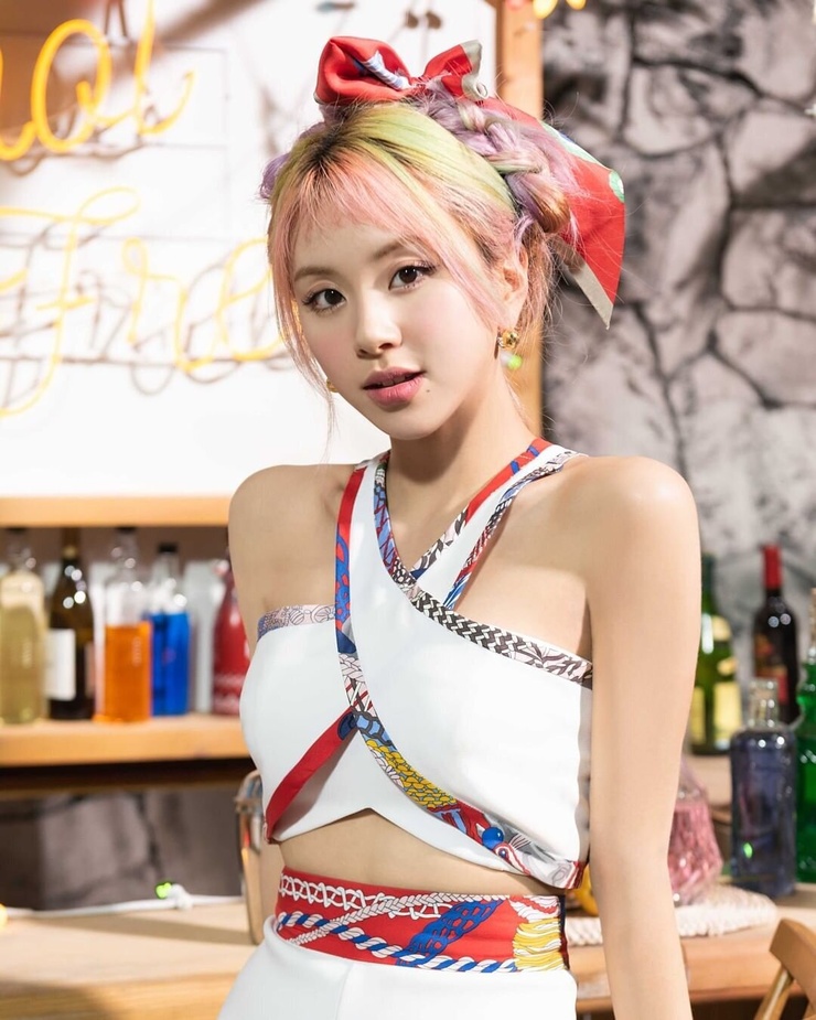 Son Chae Young