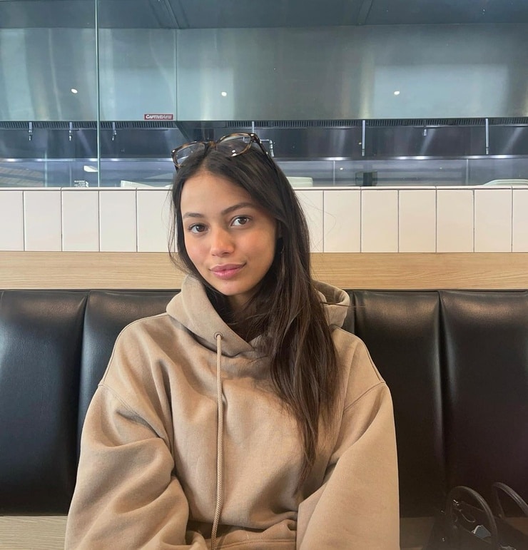 Fiona Barron Fiona Barron