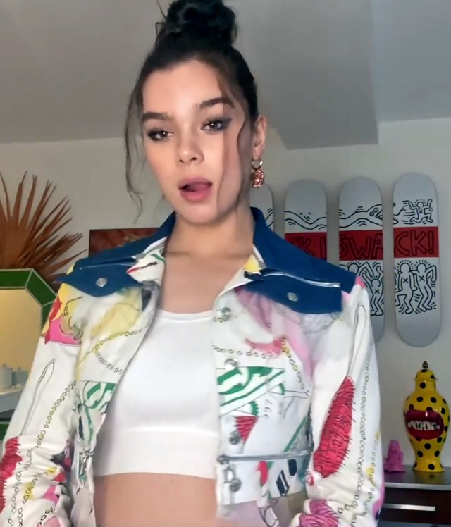 Hailee Steinfeld