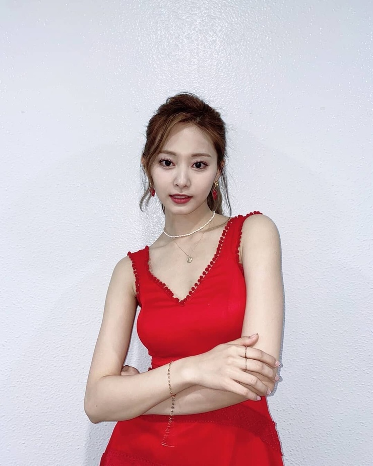 Chou Tzu-yu (Tzuyu)