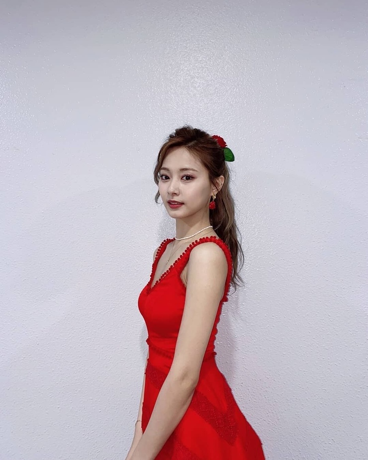 Chou Tzu-yu (Tzuyu)