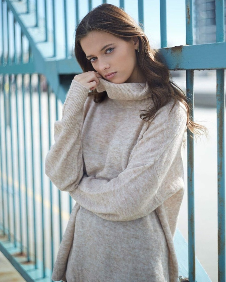 taya brooks