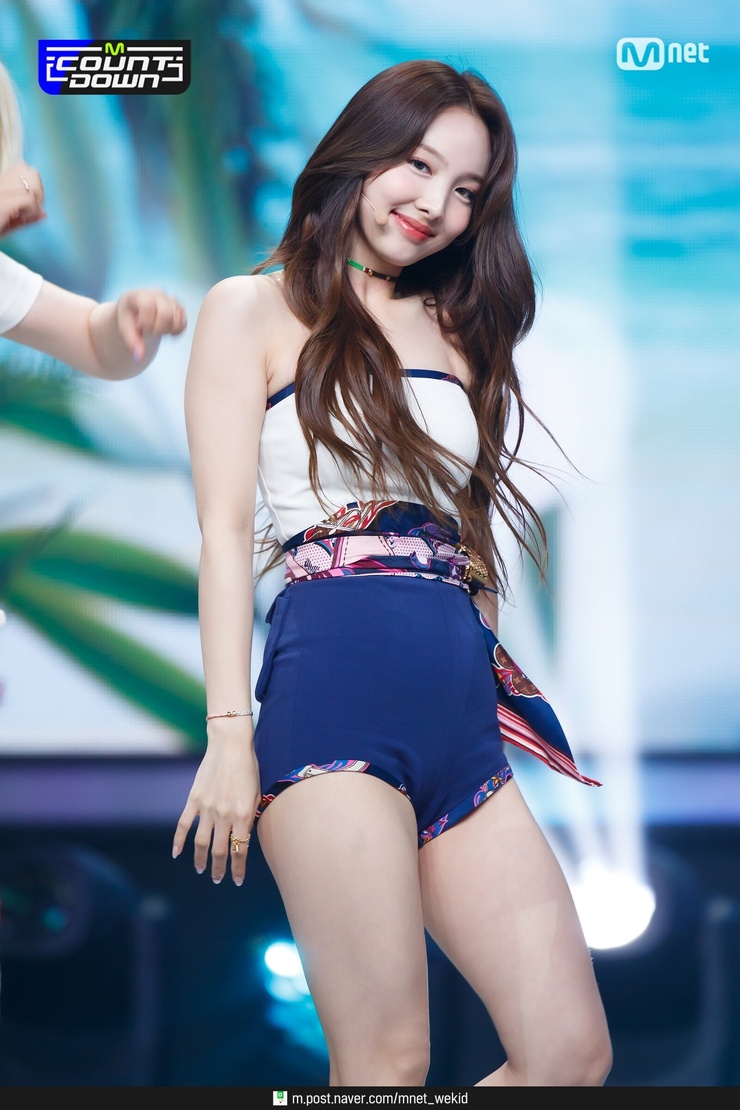 Im Nayeon