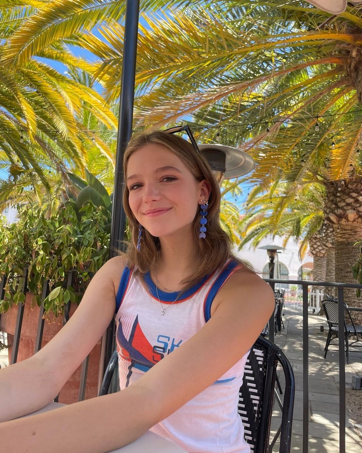 Jayden Bartels Jayden Bartels