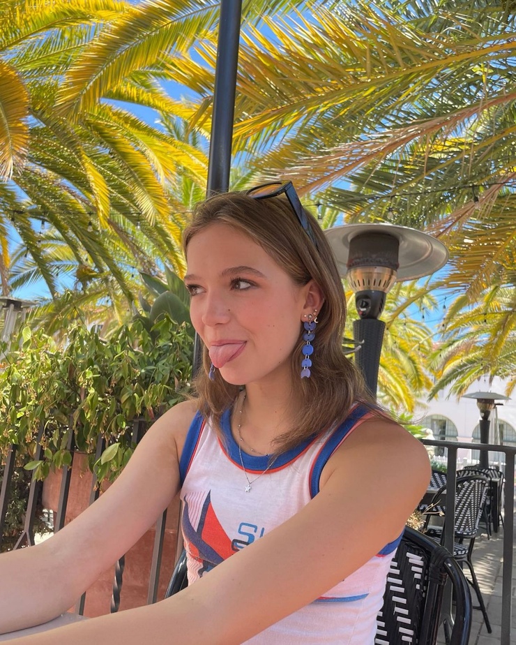 Jayden Bartels Jayden Bartels