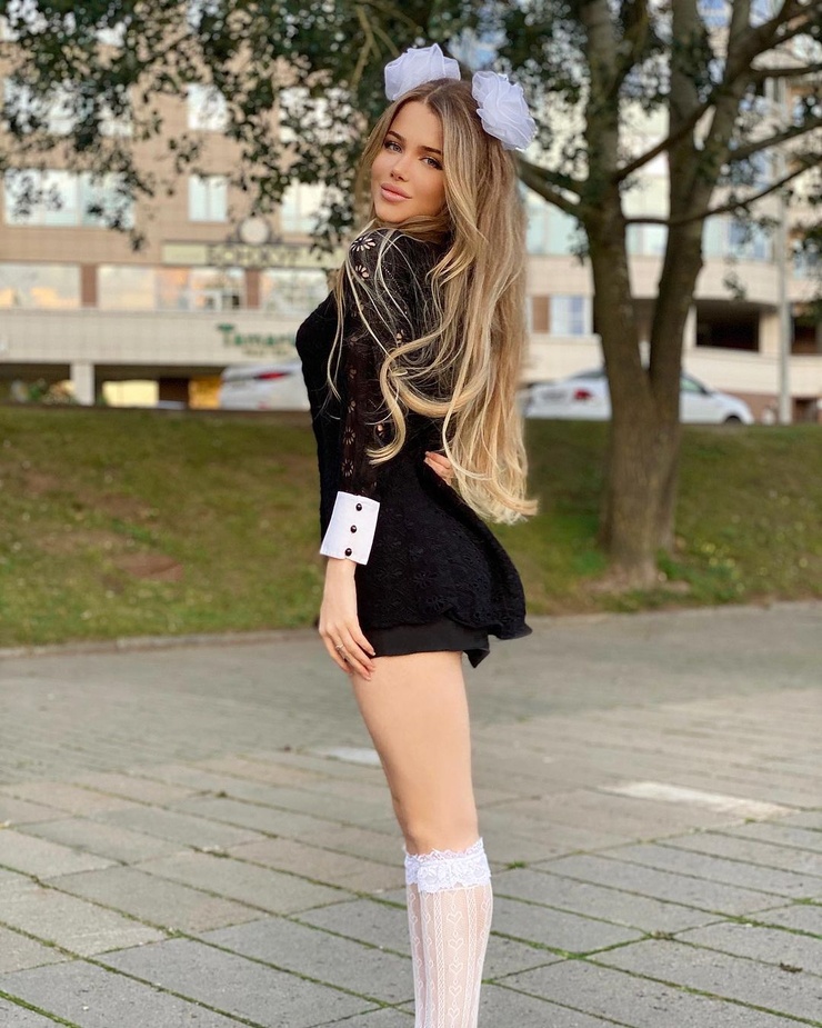 Alexandra Danilova (I) Alexandra Danilova (I)