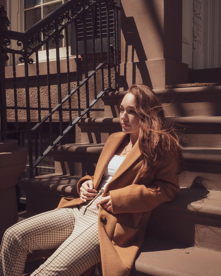 Holly Taylor