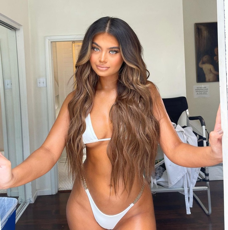 Sofia Jamora Sofia Jamora