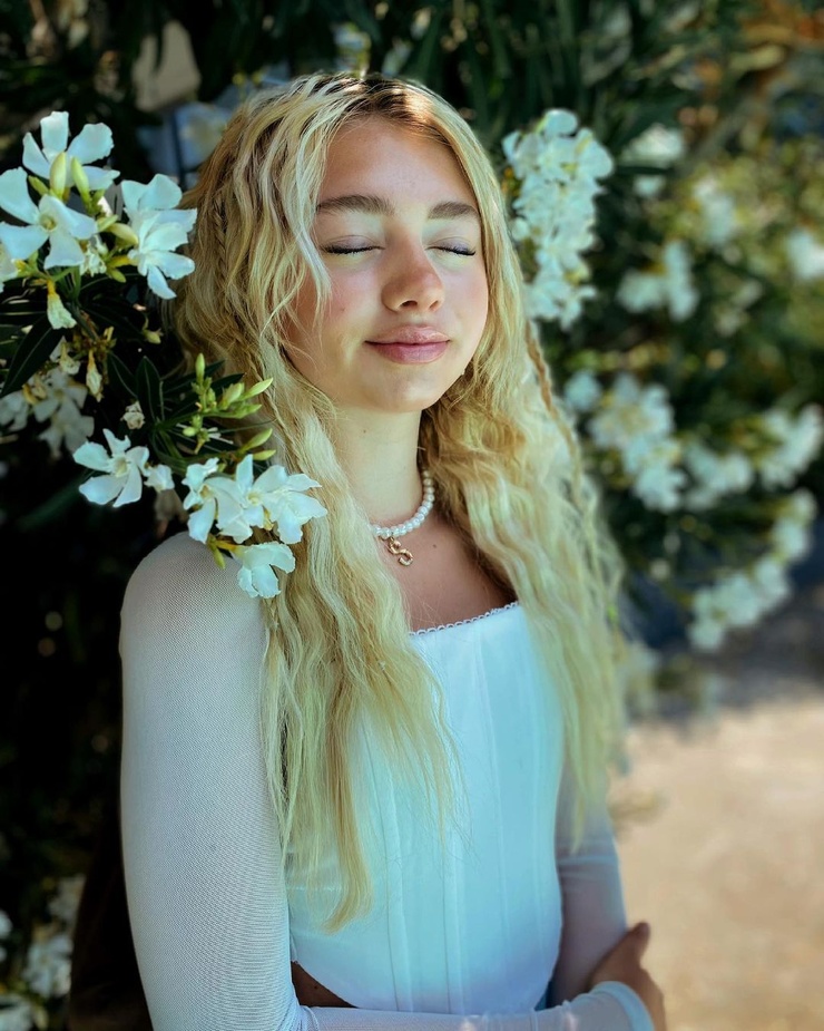 Sicily Rose